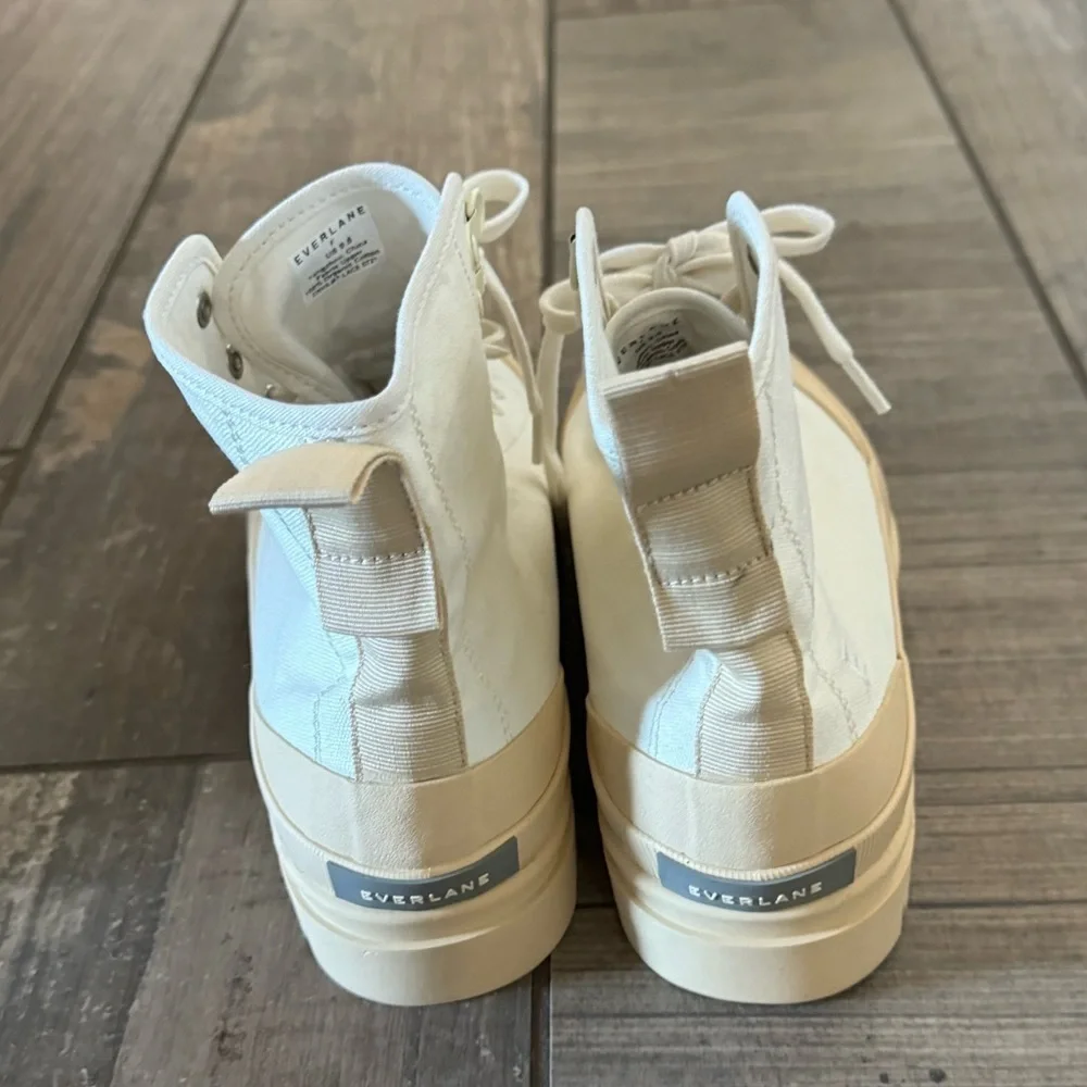 Everlane the canvas utility boot size 9.5
